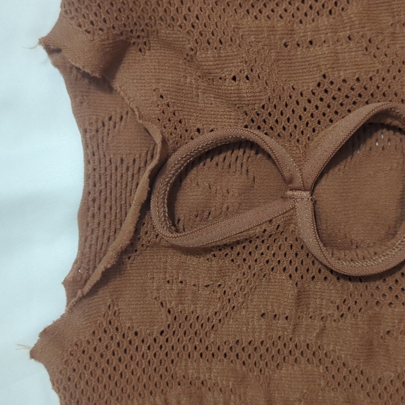 NWT Out From Under Sleeveless Cutout Top, Color Brown Size XS/S - Picture 7 of 15